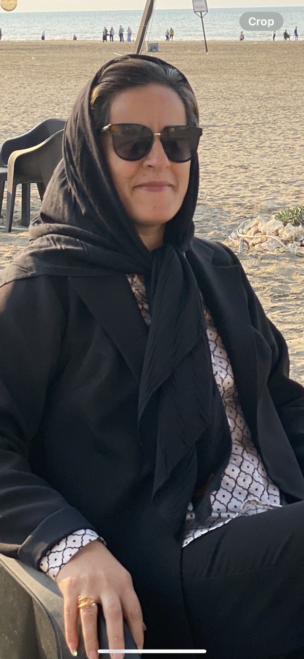 افسون اجاق زاده