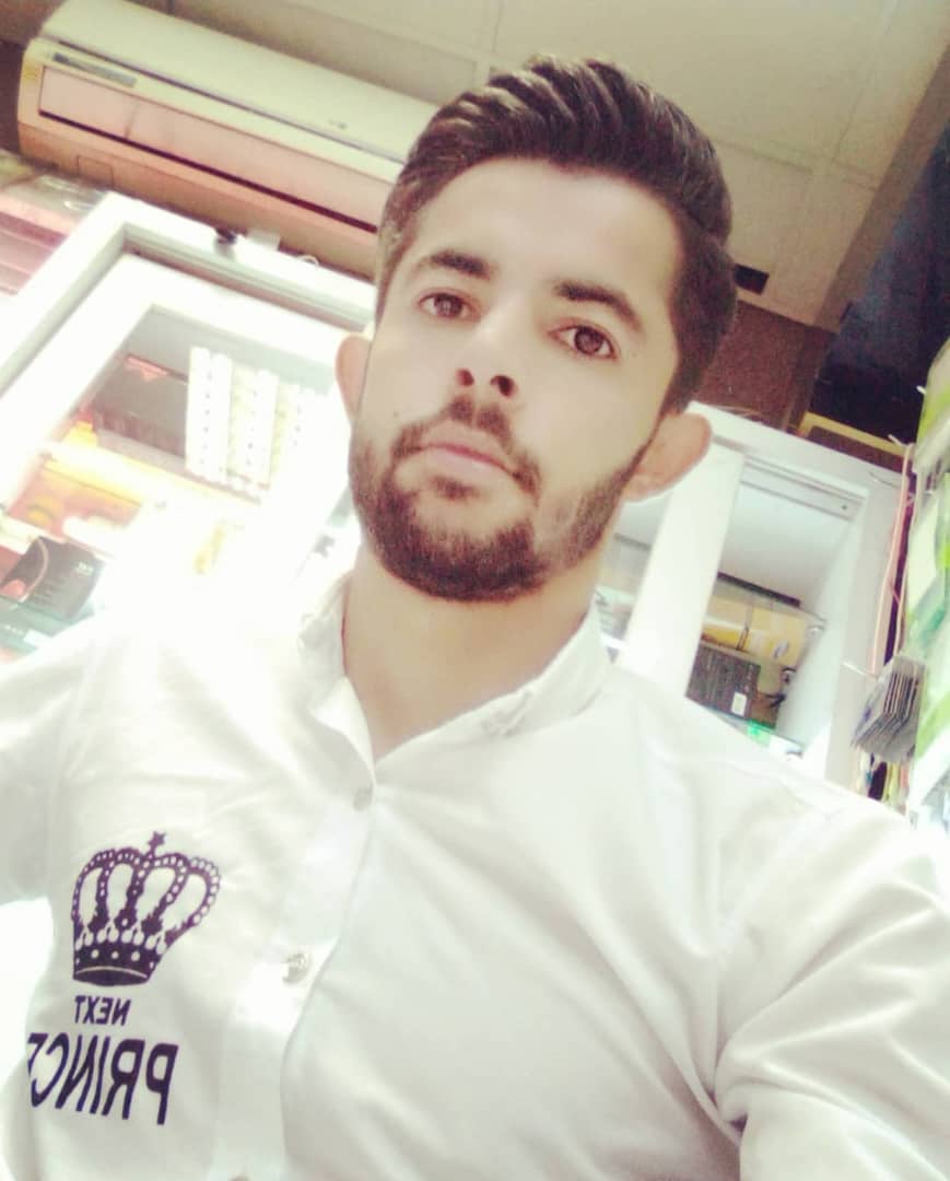 معمار علی زیرکی مجری و طراح سنگ نما