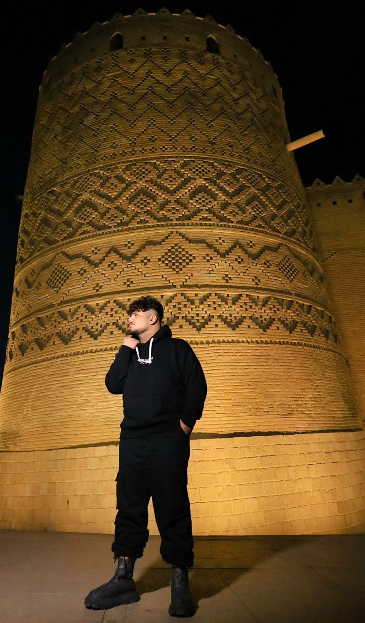 پارسا گودرزی خواننده