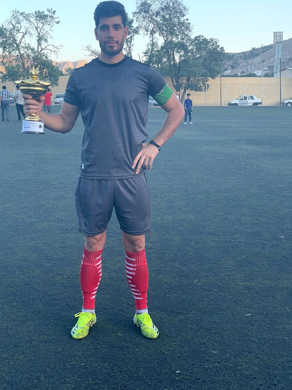 یحیی دهقانی فوتبالیست